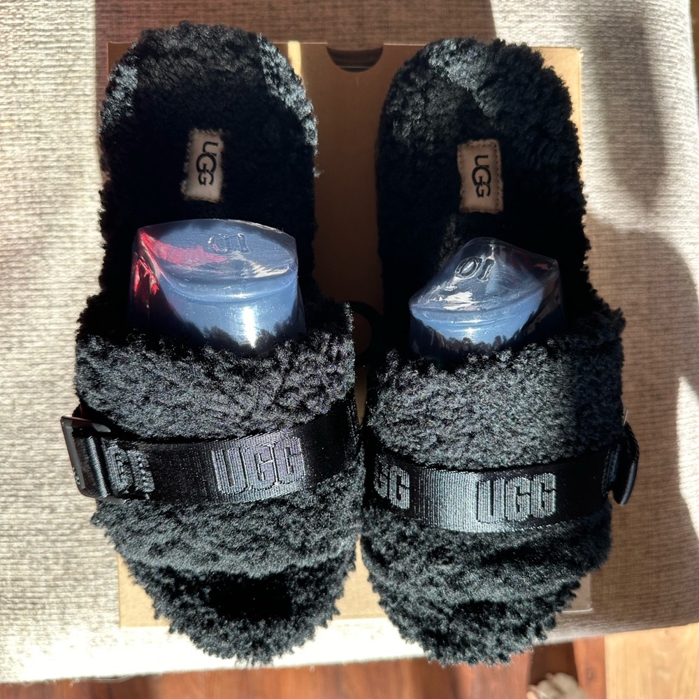 UGG Fluffita